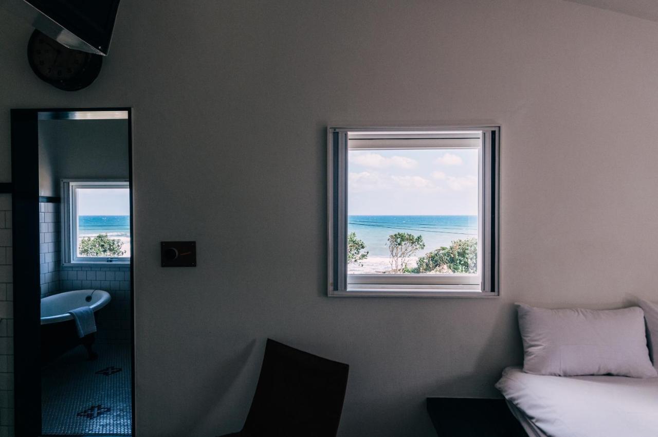 Ocean Day By Day Hotel Manzhou Bagian luar foto